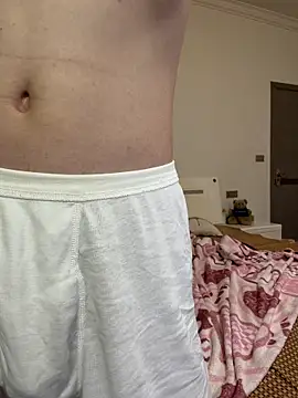 llkiki online show from July 5, 2026, 4:19 am