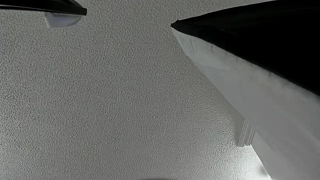 Snapshot of playful-girls chatting on February 18, 2026, 1:29 pm playful-girls online show from February 18, 2026, 1:29 pm