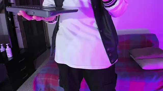 Snapshot of Vlad__night chatting on February 21, 2026, 3:51 am Vlad night online show from February 21, 2026, 3:51 am