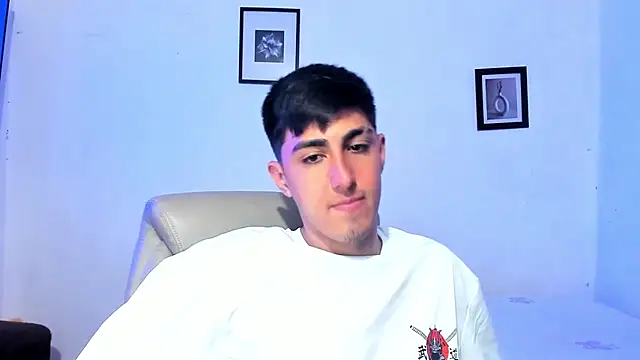 babyted272 online show from March 4, 2026, 1:22 am