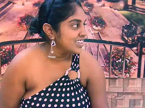 Snapshot of IndianDiva27 chatting on March 15, 2026, 5:46 am IndianDiva27 online show from March 15, 2026, 5:46 am