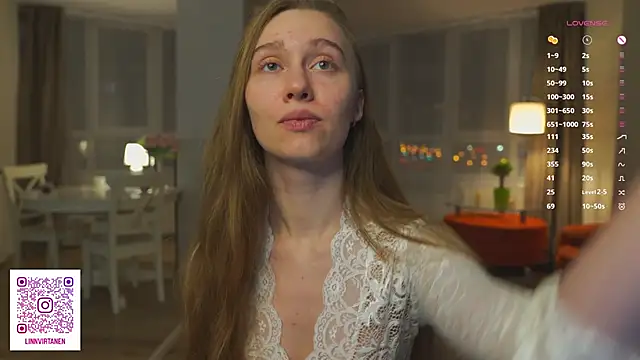 Snapshot of SharaNewbern chatting on February 24, 2026, 2:26 pm SharaNewbern online show from February 24, 2026, 2:26 pm