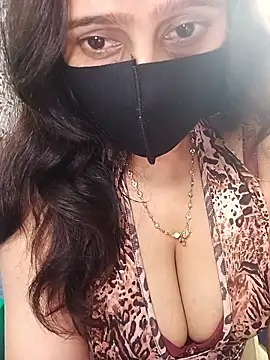 Snapshot of alinaarora chatting on February 23, 2026, 6:27 pm alinaarora online show from February 23, 2026, 6:27 pm