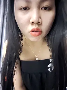 Heo xxinhxx online show from March 6, 2026, 4:25 pm