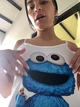 bliinkii and luka  online show from April 13, 2026, 5:51 pm