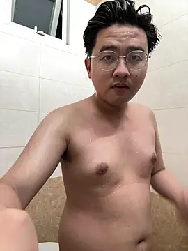 Snapshot of Kami_Kazo chatting on February 18, 2026, 2:02 pm Kami Kazo online show from February 18, 2026, 2:02 pm