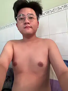 Kami Kazo online show from June 18, 2026, 12:11 am