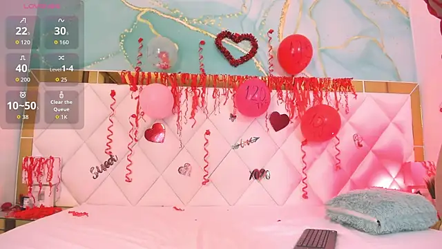 Snapshot of zanyx_ chatting on February 14, 2026, 4:04 pm zanyx online show from February 14, 2026, 4:04 pm