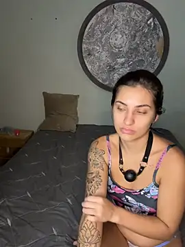 Snapshot of Jh0nZer0 chatting on April 9, 2026, 10:53 am Jh0nZer0 online show from April 9, 2026, 10:53 am