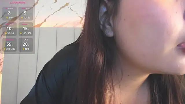 Snapshot of mia_serena_ chatting on February 10, 2026, 7:40 pm mia serena online show from February 10, 2026, 7:40 pm