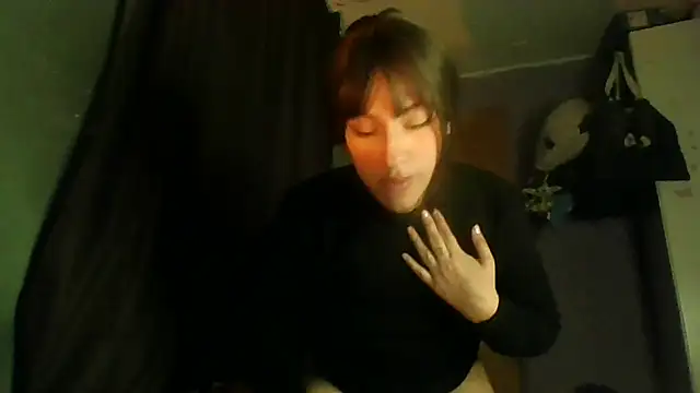 Snapshot of mimi_miauu chatting on June 11, 2026, 3:04 am mimi miauu online show from June 11, 2026, 3:04 am