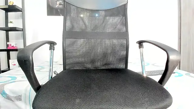 Snapshot of milo_cruz_ chatting on March 31, 2026, 5:08 am milo cruz online show from March 31, 2026, 5:08 am