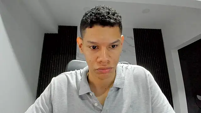 Snapshot of milo_cruz_ chatting on April 18, 2026, 2:59 am milo cruz online show from April 18, 2026, 2:59 am