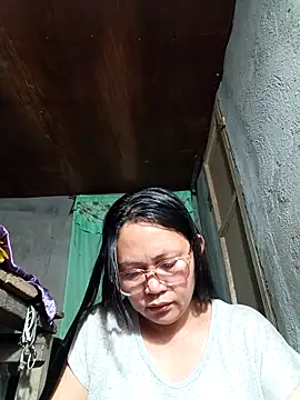 hotpinay 45 online show from March 28, 2026, 7:57 pm