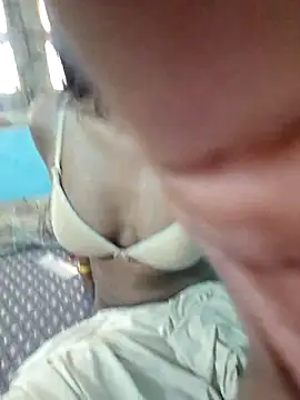 Snapshot of Roohbabe chatting on February 12, 2026, 8:53 am Roohbabe online show from February 12, 2026, 8:53 am