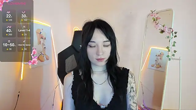Snapshot of AliceeinWonderlanddd chatting on May 16, 2026, 2:19 am AliceeinWonderlanddd online show from May 16, 2026, 2:19 am