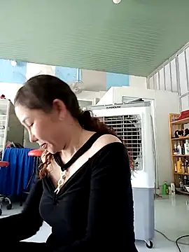 Ana-love2026 online show from March 28, 2026, 4:23 am