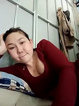 Ana-love2026 online show from April 13, 2026, 6:08 am