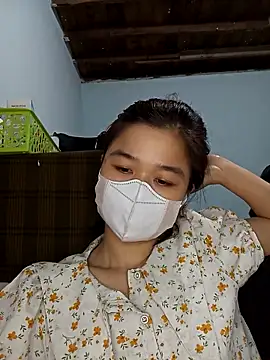 Snapshot of Daisy-lusia2026 chatting on May 8, 2026, 1:22 am Daisy-lusia2026 online show from May 8, 2026, 1:22 am