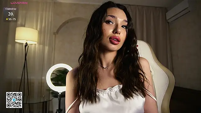 Candylolly    online show from March 20, 2026, 3:06 pm