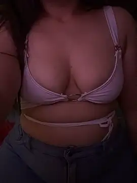 Snapshot of Miacale chatting on March 16, 2026, 1:11 am Miacale online show from March 16, 2026, 1:11 am