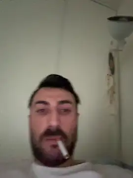 Snapshot of Aliiiix chatting on February 8, 2026, 3:37 pm Aliiiix online show from February 8, 2026, 3:37 pm