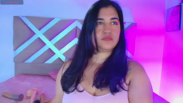Snapshot of dani_vemom chatting on May 17, 2026, 1:18 pm dani vemom online show from May 17, 2026, 1:18 pm