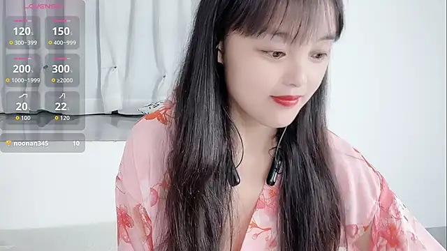 Snapshot of xianxian-baby chatting on April 30, 2026, 6:36 pm xianxian-baby online show from April 30, 2026, 6:36 pm