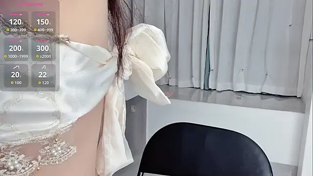 Snapshot of xianxian-baby chatting on May 26, 2026, 6:15 pm xianxian-baby online show from May 26, 2026, 6:15 pm