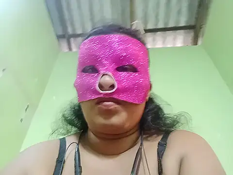 ShaniNsula2026 online show from May 29, 2026, 3:59 am