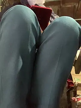 YANINA120 online show from February 2, 2026, 1:37 am