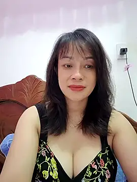 Snapshot of Baby-bigboobs2026 chatting on May 16, 2026, 8:18 pm Baby-bigboobs2026 online show from May 16, 2026, 8:18 pm