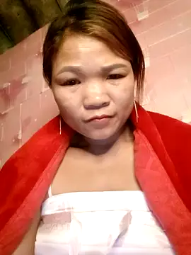 maymay-2000 online show from February 11, 2026, 9:14 am