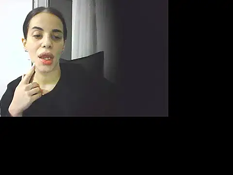 LuxxuryAnne online show from February 25, 2026, 9:02 pm