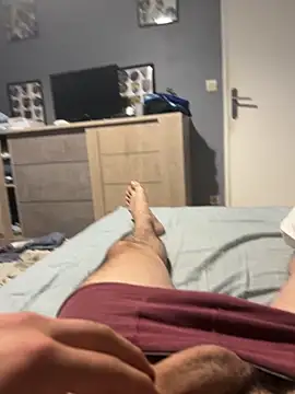 Snapshot of magicdickx21 chatting on June 3, 2026, 9:12 am magicdickx21 online show from June 3, 2026, 9:12 am