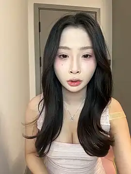 liubaobao666 online show from April 14, 2026, 1:50 pm