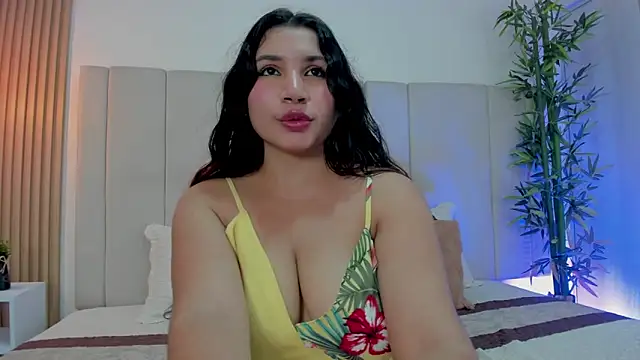 Victoria Rosee online show from May 11, 2026, 2:45 pm