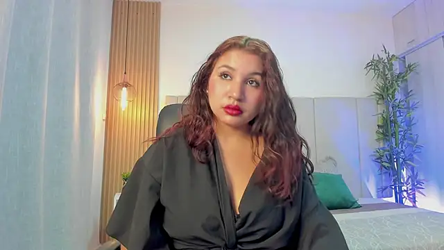 Victoria Rosee online show from June 30, 2026, 12:39 pm