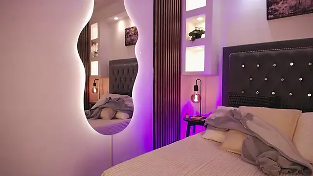 Fancy Vixen online show from March 6, 2026, 3:25 am