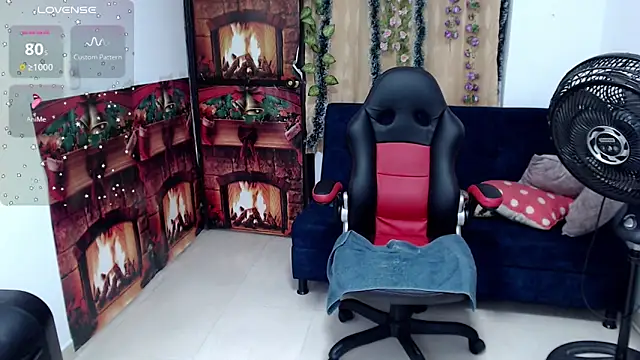 amelie rose   online show from March 11, 2026, 1:06 pm