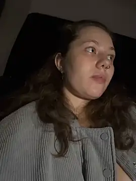 AsynaYuuki online show from April 10, 2026, 6:34 pm