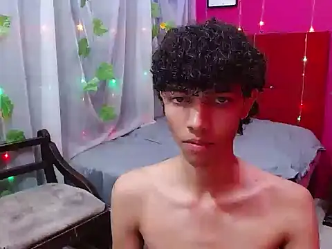 bigcock twinks online show from February 21, 2026, 4:57 am