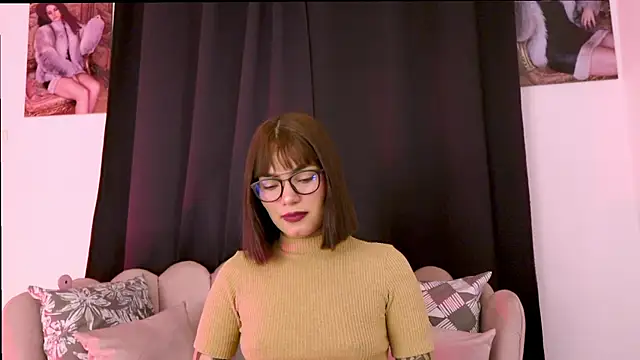 Snapshot of dakotacollins_ chatting on June 25, 2026, 4:45 am dakotacollins online show from June 25, 2026, 4:45 am