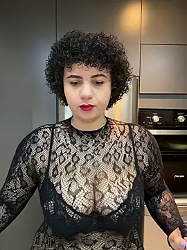 BabyChanntal online show from March 12, 2026, 1:28 pm