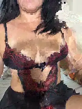 Renataalves online show from March 26, 2026, 11:21 pm