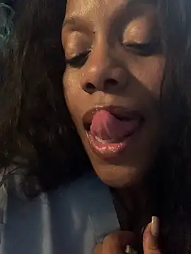 Snapshot of NatalieGainer_goodies chatting on August 7, 2026, 2:02 am NatalieGainer goodies online show from August 7, 2026, 2:02 am