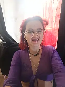 Snapshot of Persefoha chatting on July 10, 2026, 4:20 pm Persefoha online show from July 10, 2026, 4:20 pm