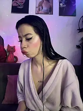 Snapshot of violettahotass chatting on February 26, 2026, 4:06 pm violettahotass online show from February 26, 2026, 4:06 pm