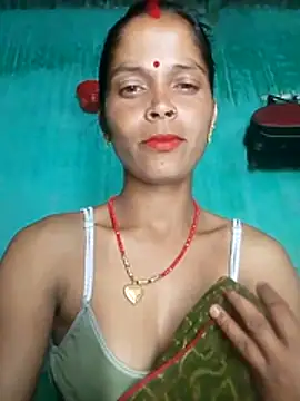 Snapshot of Hot_eras4 chatting on April 3, 2026, 3:43 pm Hot eras4 online show from April 3, 2026, 3:43 pm