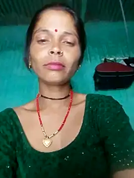 Snapshot of Hot_eras4 chatting on April 5, 2026, 8:50 pm Hot eras4 online show from April 5, 2026, 8:50 pm